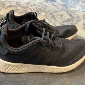 adidas boost nmd r2 grey five core black size 11.5